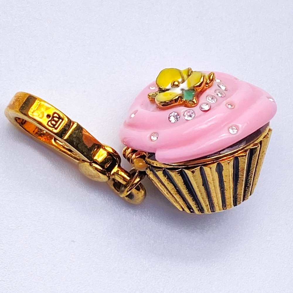 Juicy Couture Pink Frosted Cupcake Gold tone Charm